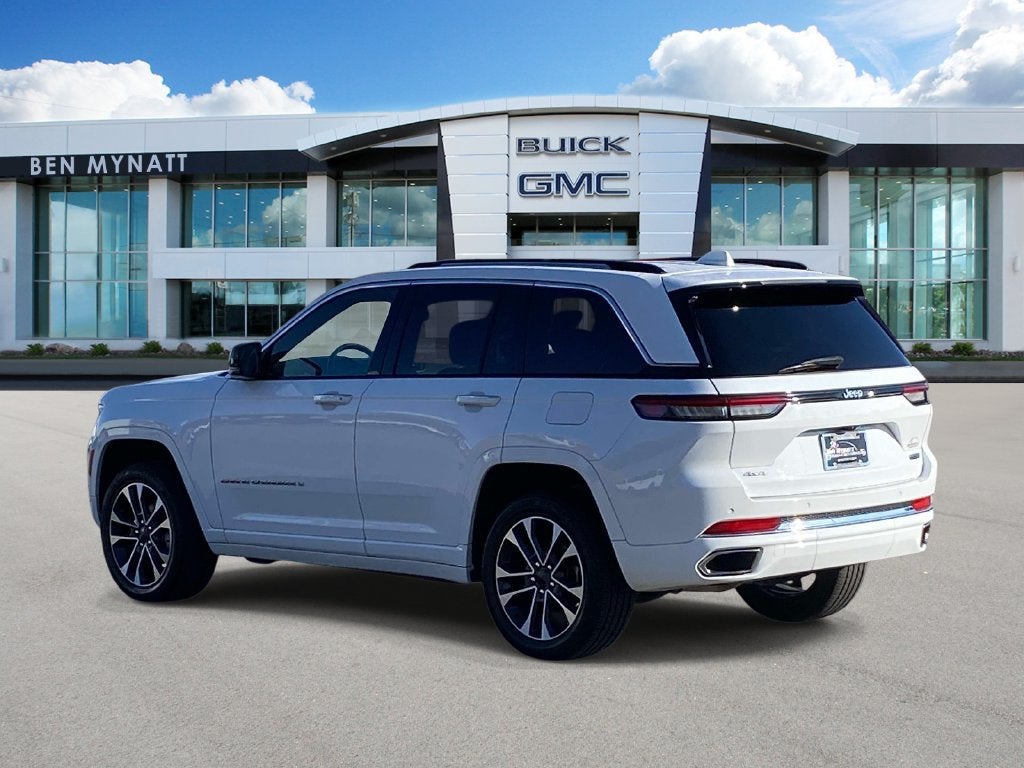 2022 Jeep Grand Cherokee Overland