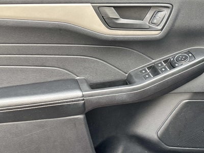 2022 Ford Escape SE Hybrid