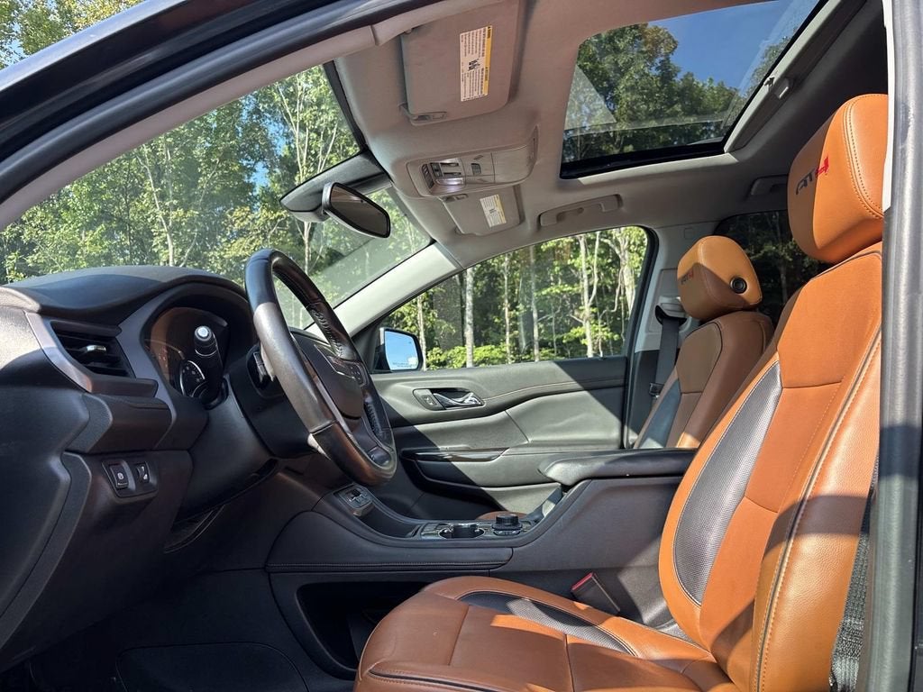 2020 GMC Acadia AT4