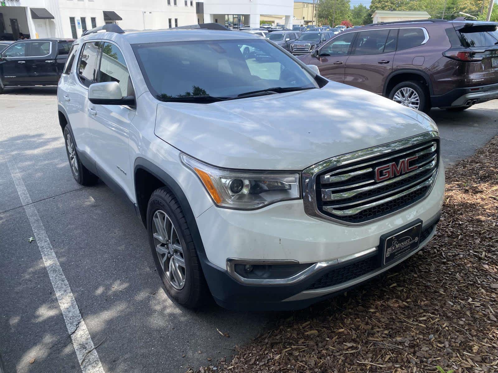 2019 GMC Acadia SLE
