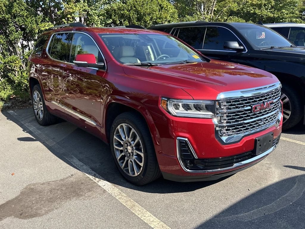 2023 GMC Acadia Denali
