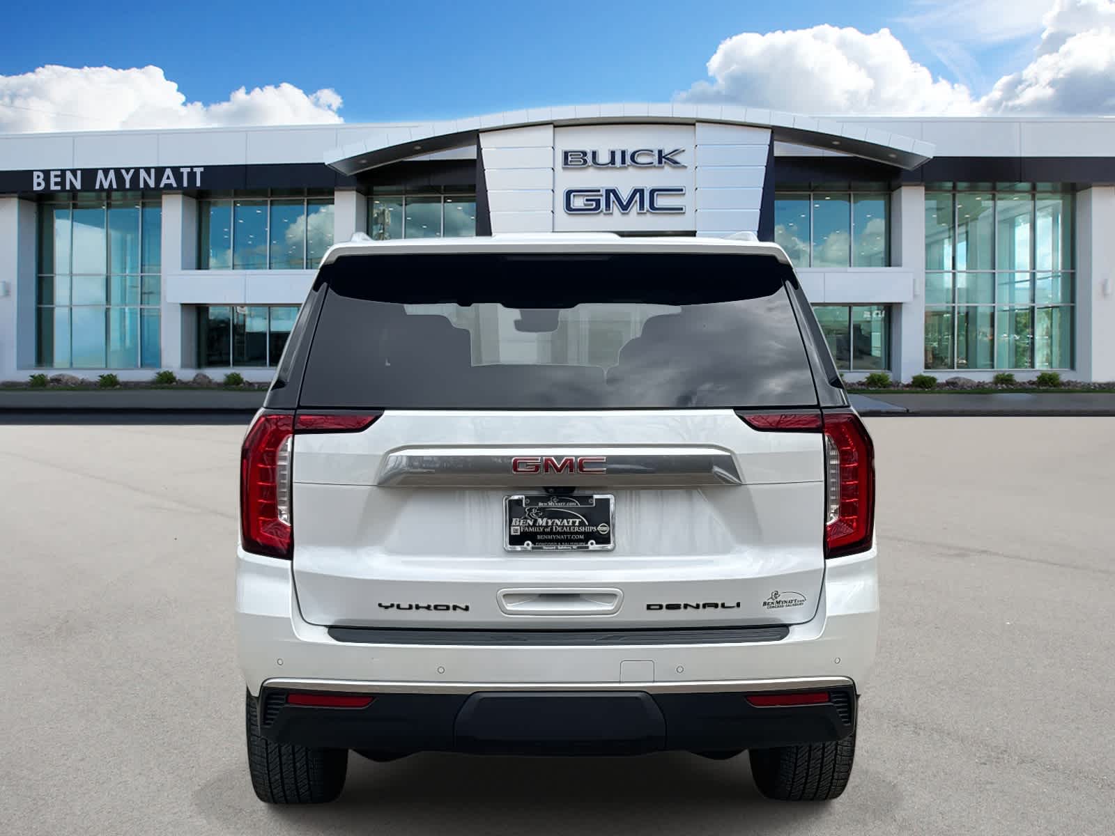 2023 GMC Yukon Denali