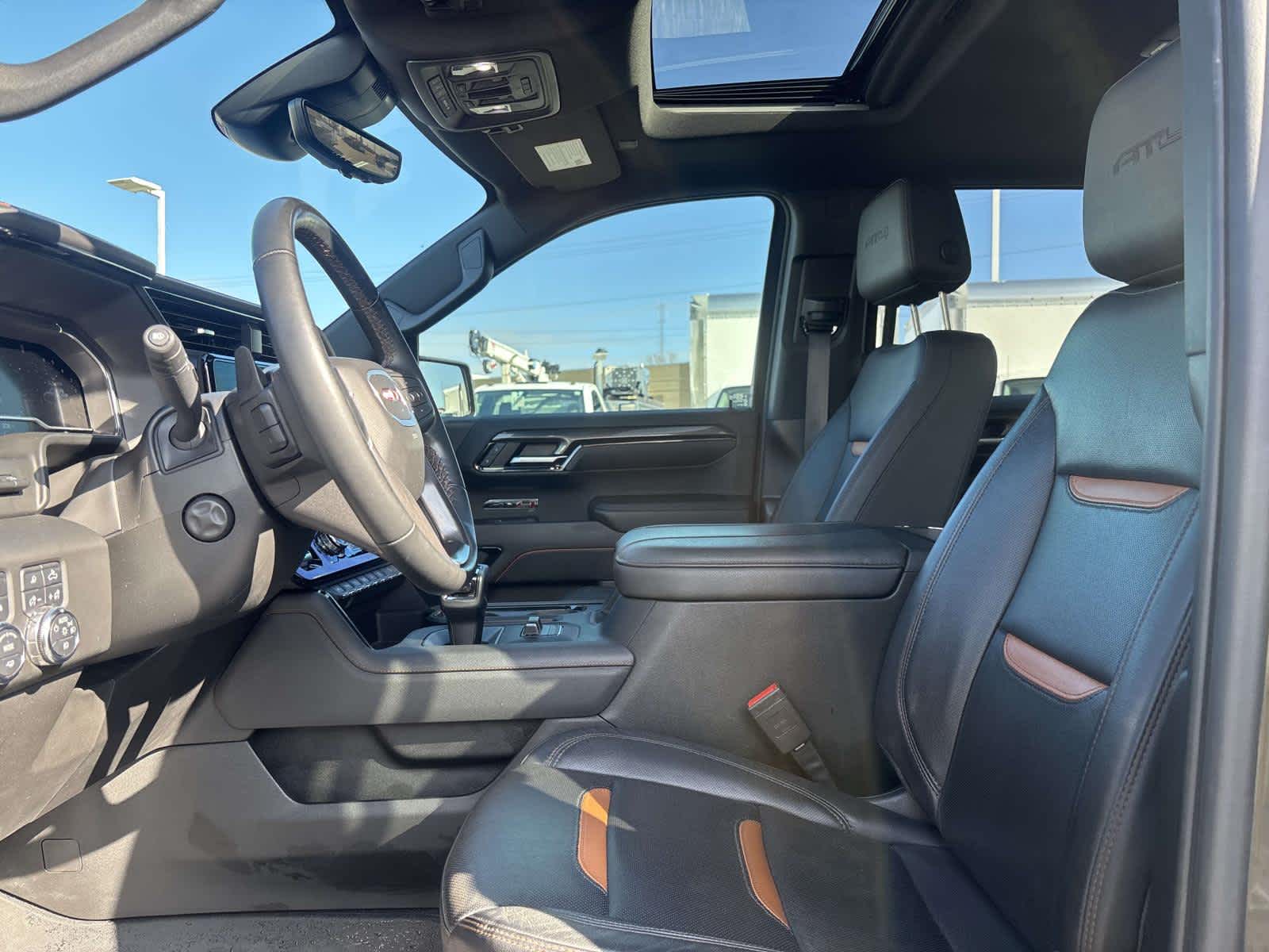 2024 GMC Sierra 1500 AT4