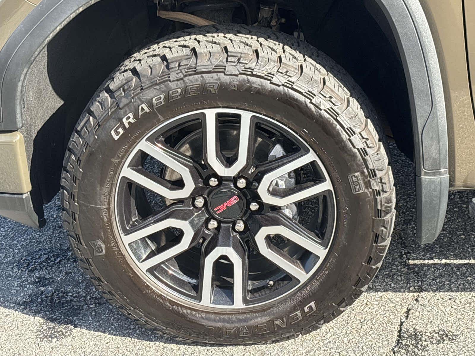 2024 GMC Sierra 1500 AT4