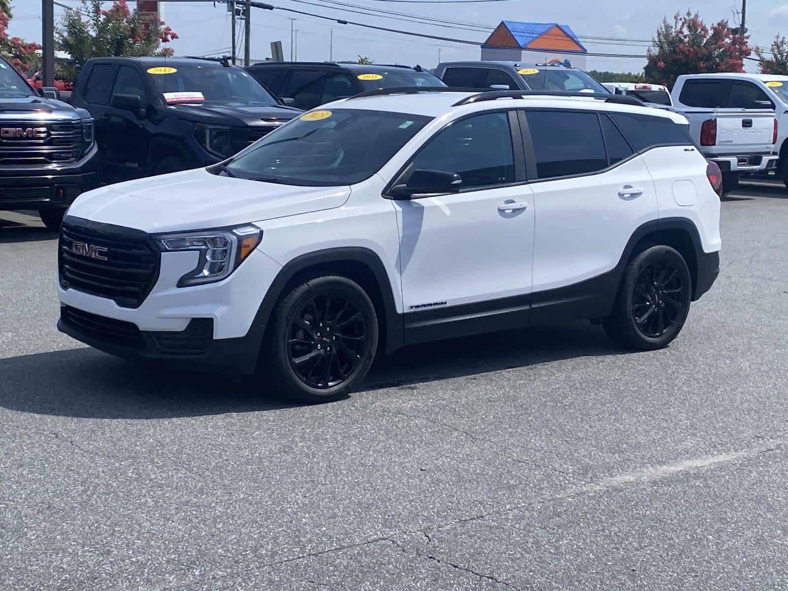 2023 GMC Terrain SLE