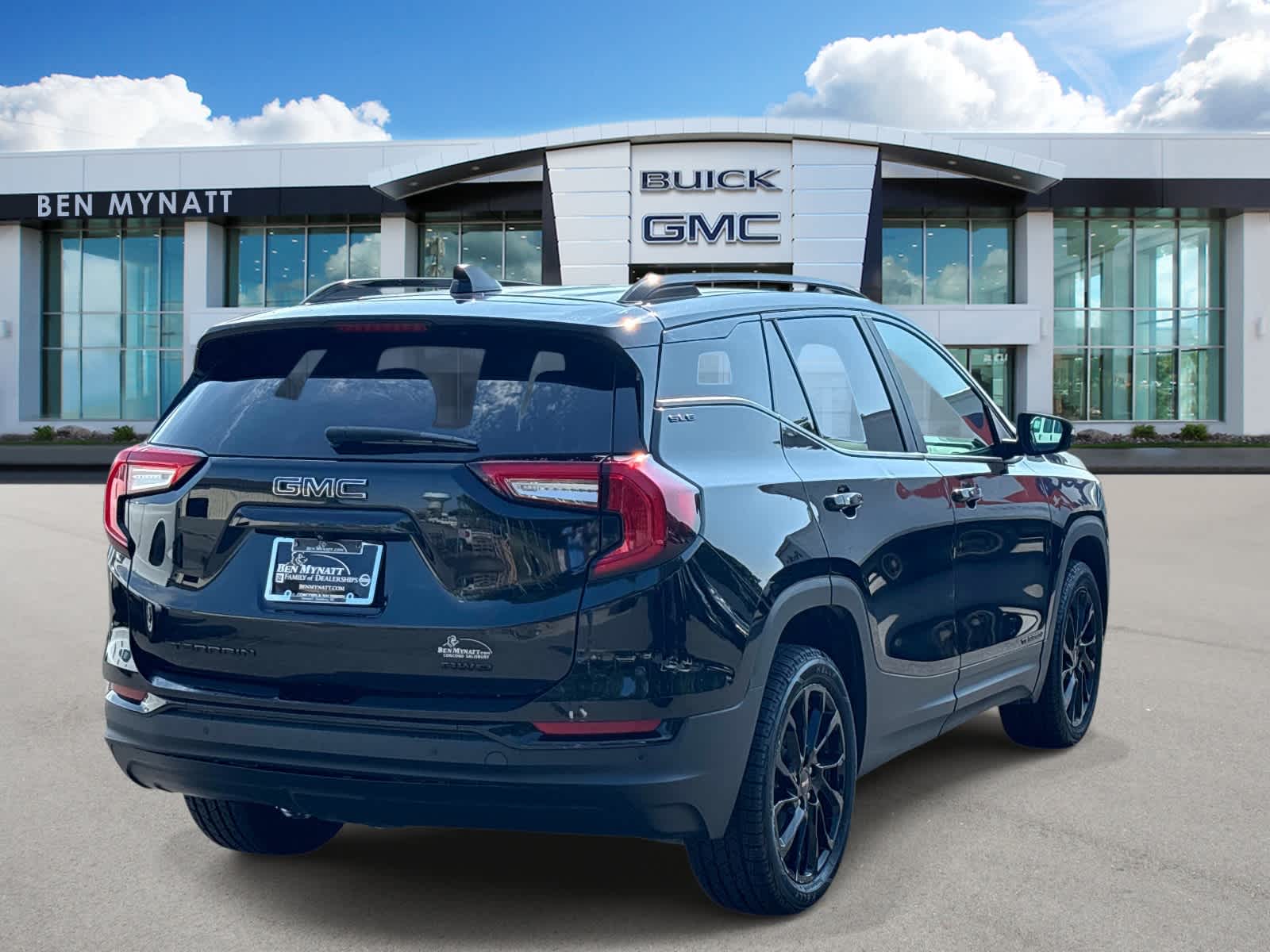 2023 GMC Terrain SLE