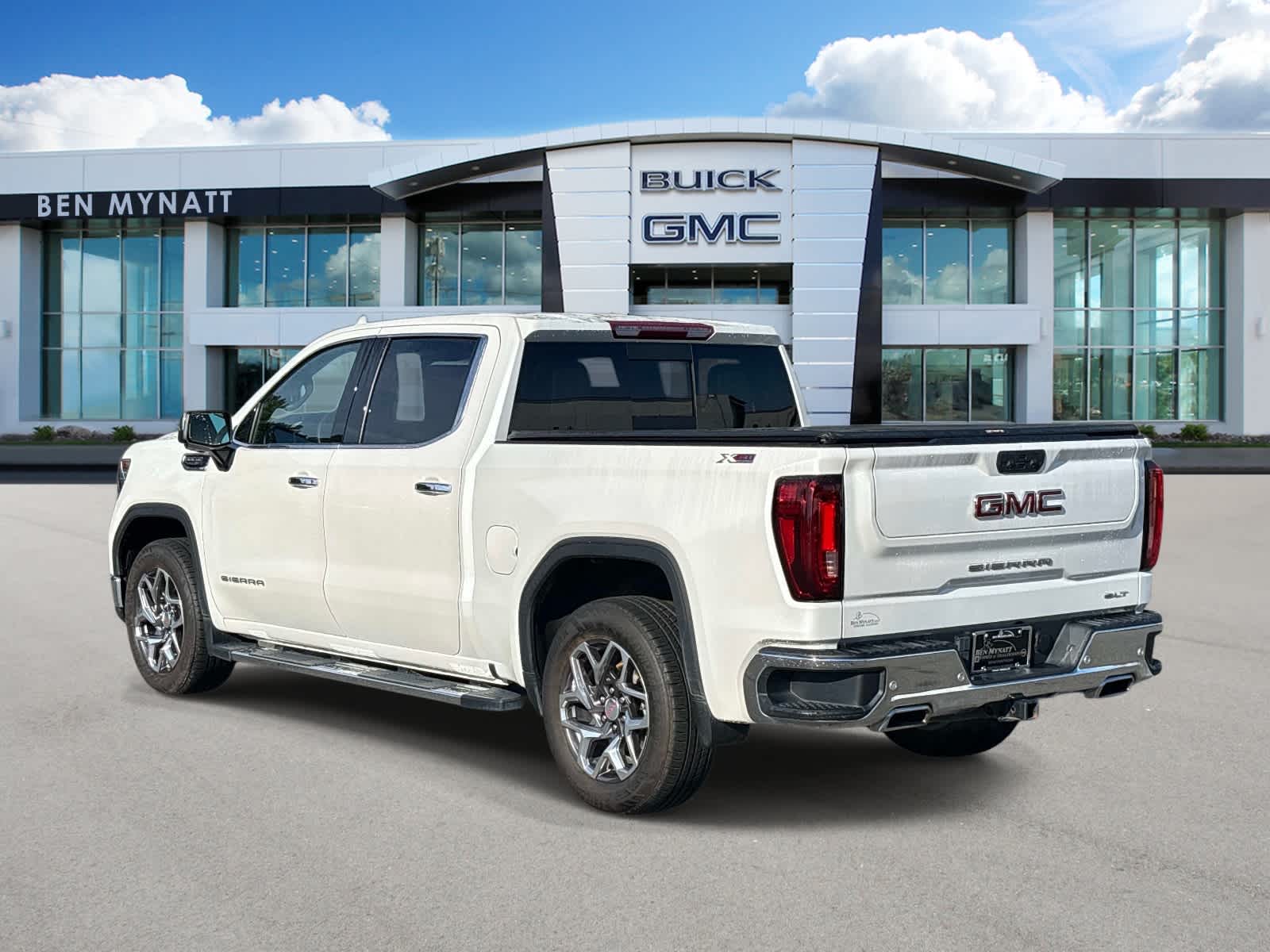2022 GMC Sierra 1500 SLT