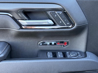 2025 GMC Sierra 1500 AT4