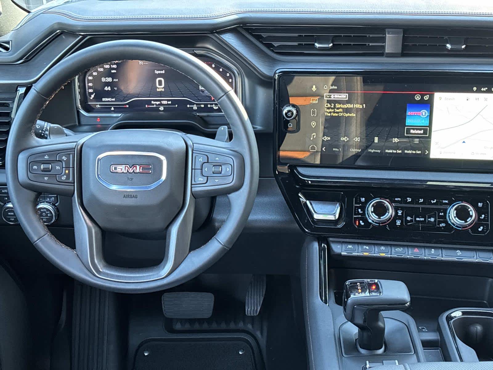 2025 GMC Sierra 1500 AT4