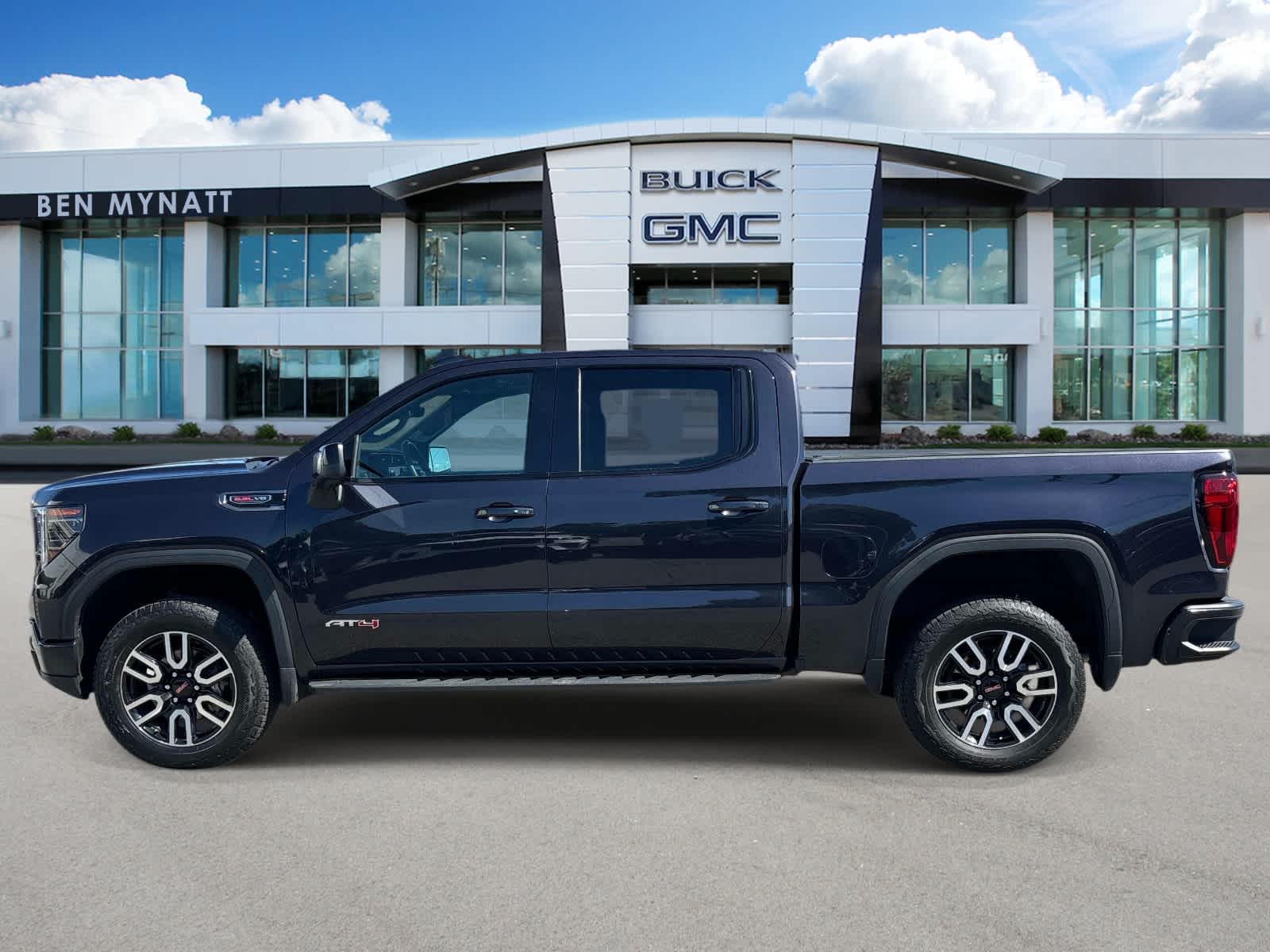 2024 GMC Sierra 1500 AT4