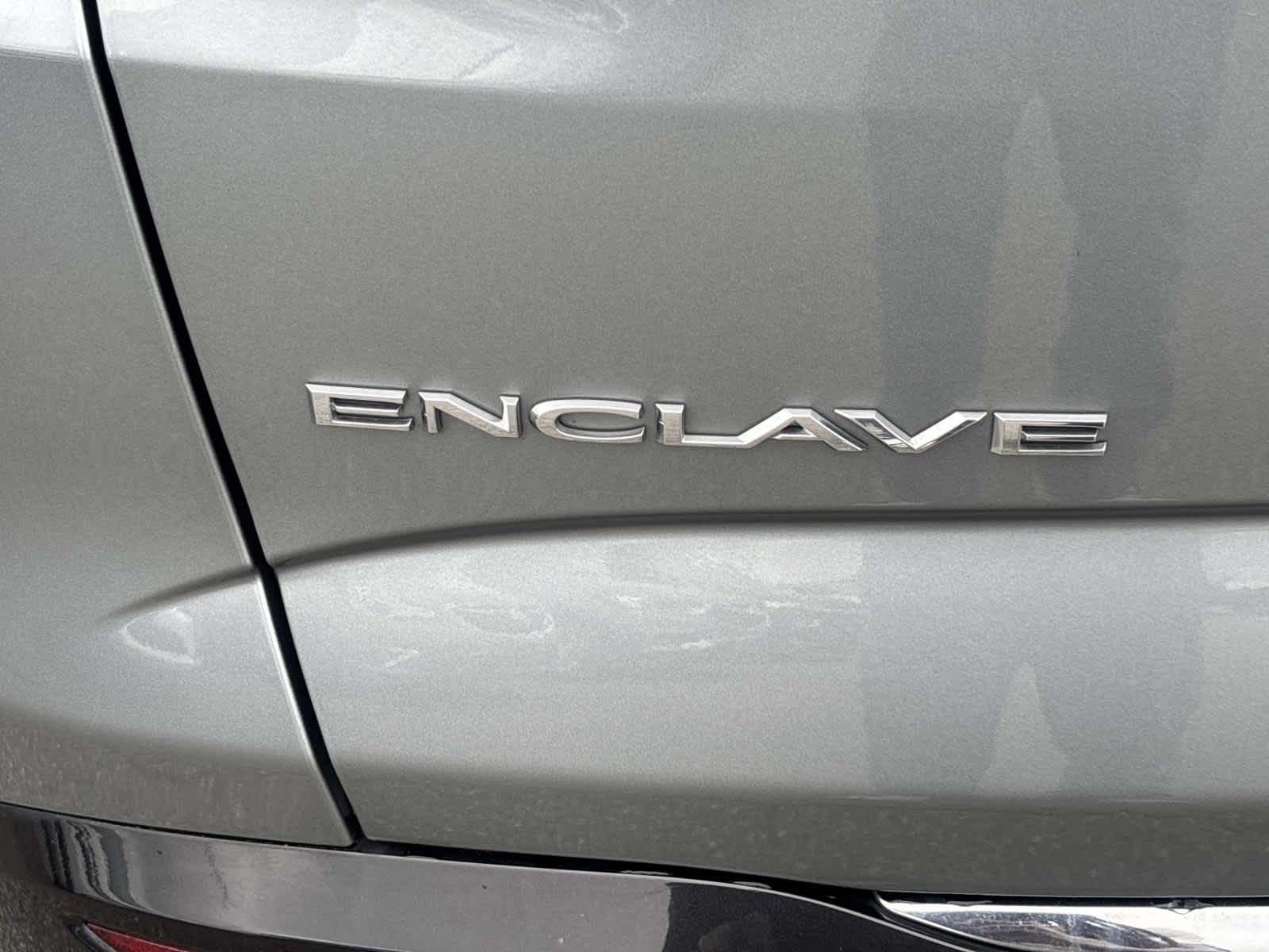 2024 Buick Enclave Essence