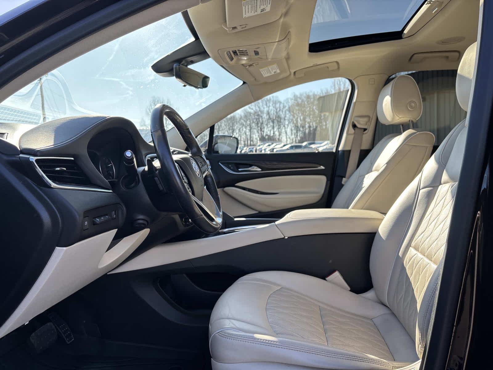 2022 Buick Enclave Avenir