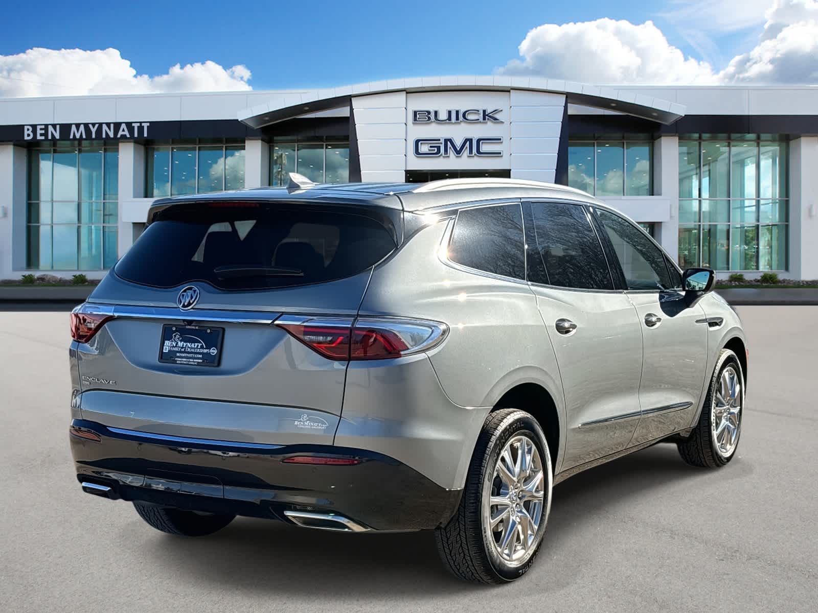 2023 Buick Enclave Essence