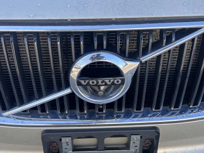 2017 Volvo XC90 Momentum