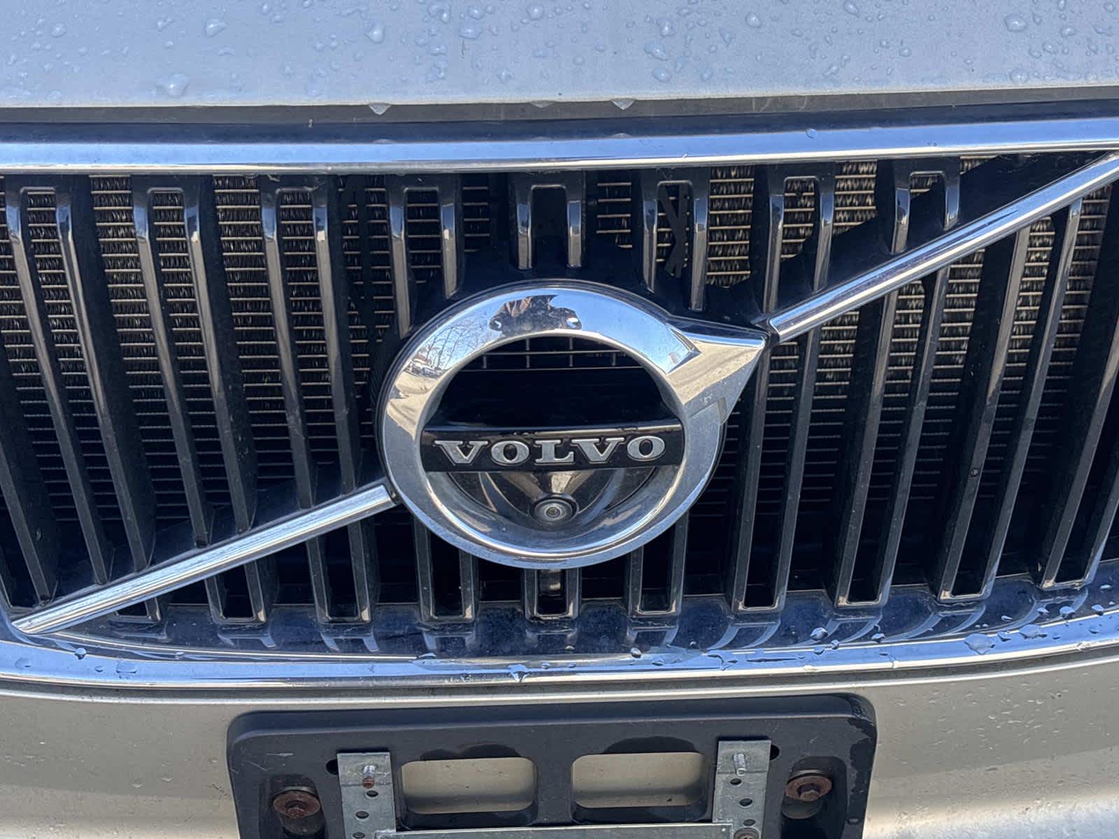 2017 Volvo XC90 Momentum