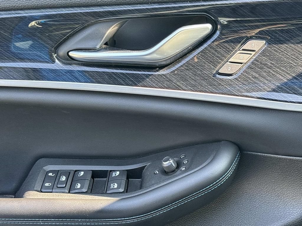 2023 Jeep Grand Cherokee 4xe Trailhawk