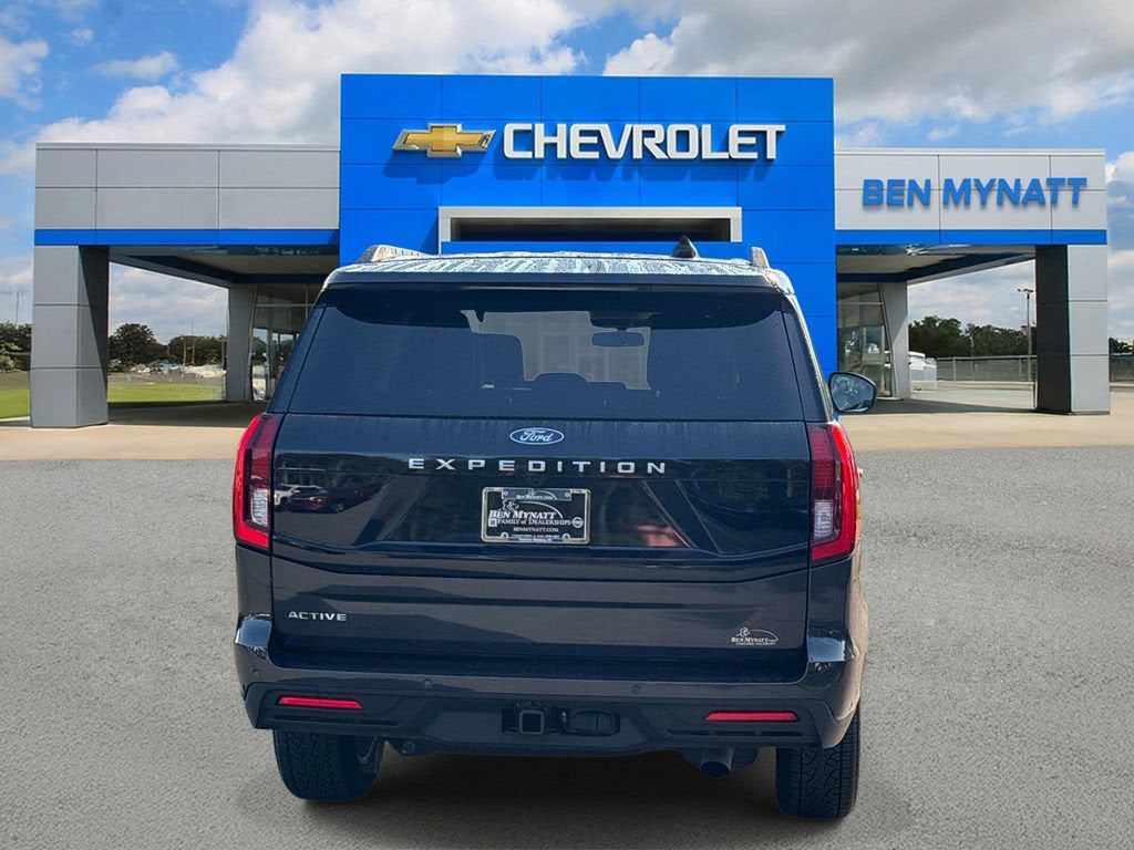 2025 Ford Expedition Active