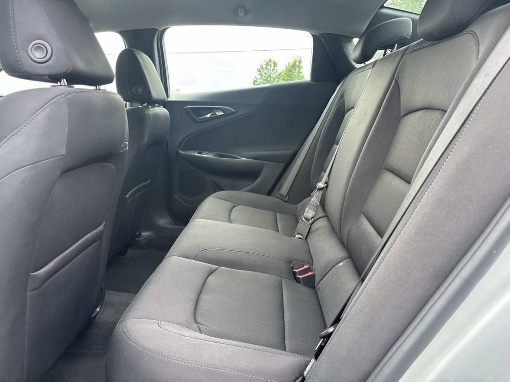 2021 Chevrolet Malibu LS