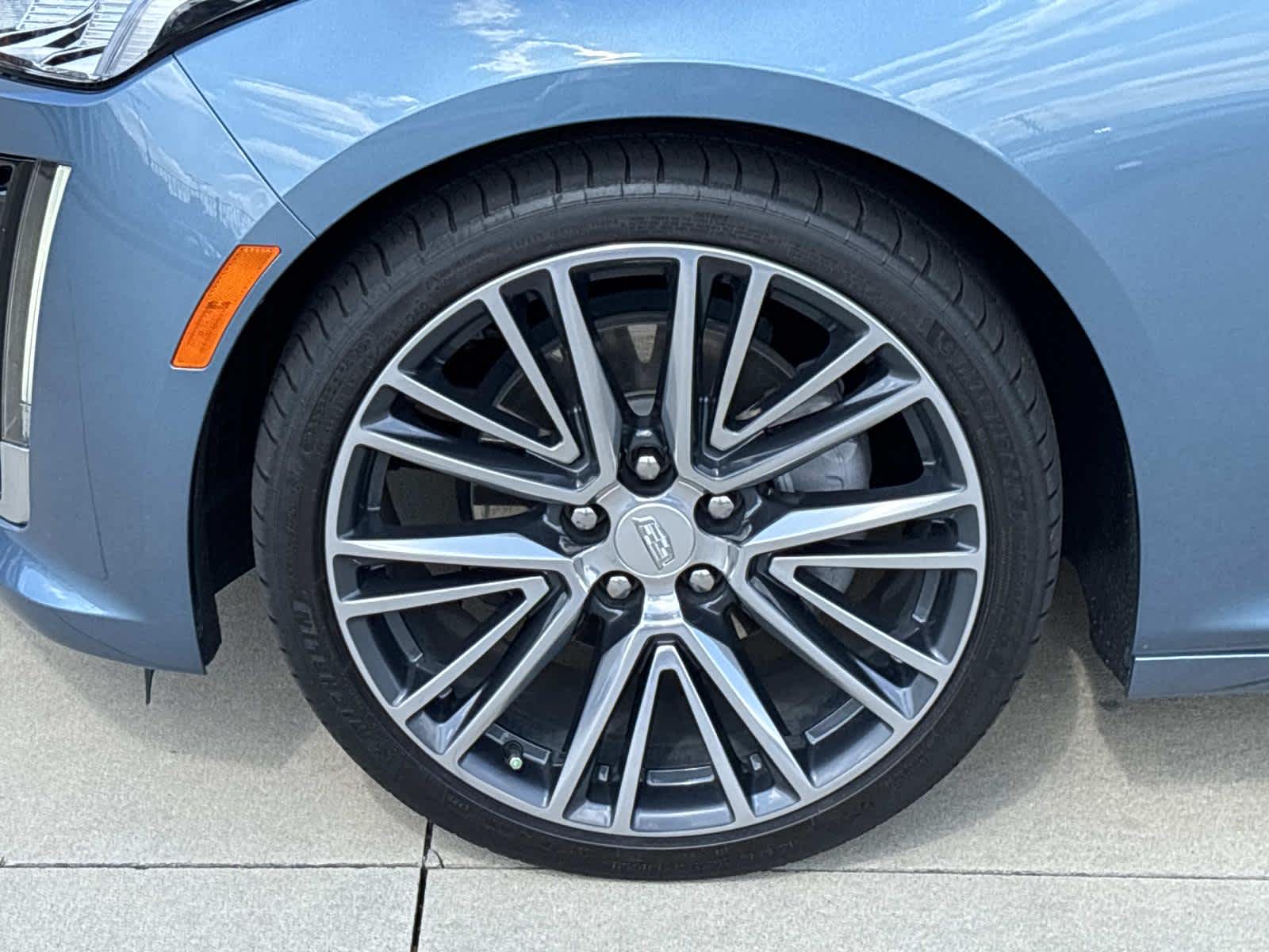 2023 Cadillac CT5 Premium Luxury