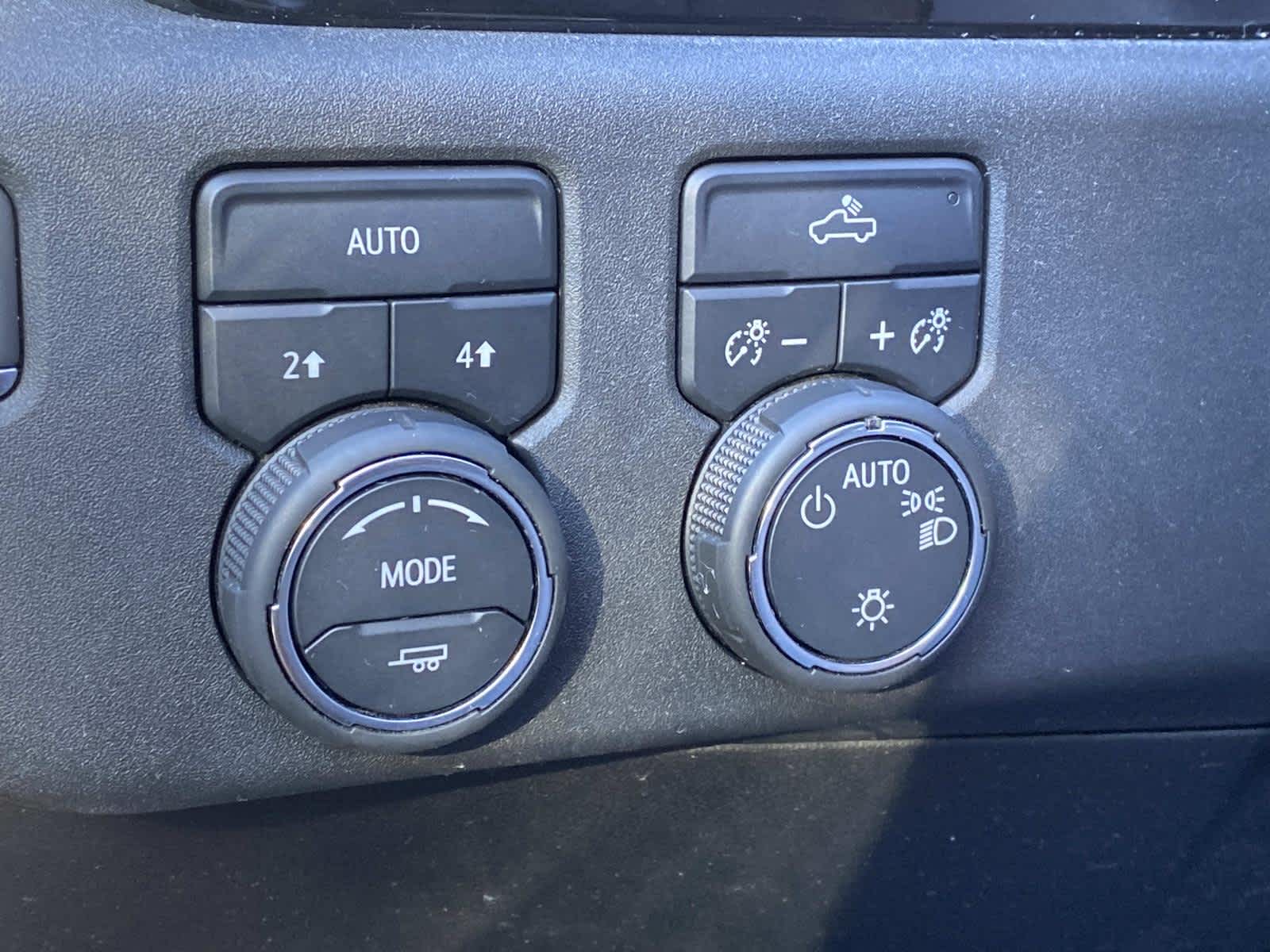 2022 Chevrolet Silverado 1500 LT (2FL)