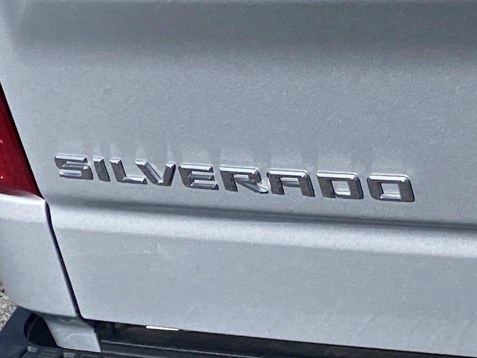 2022 Chevrolet Silverado 1500 LT (2FL)