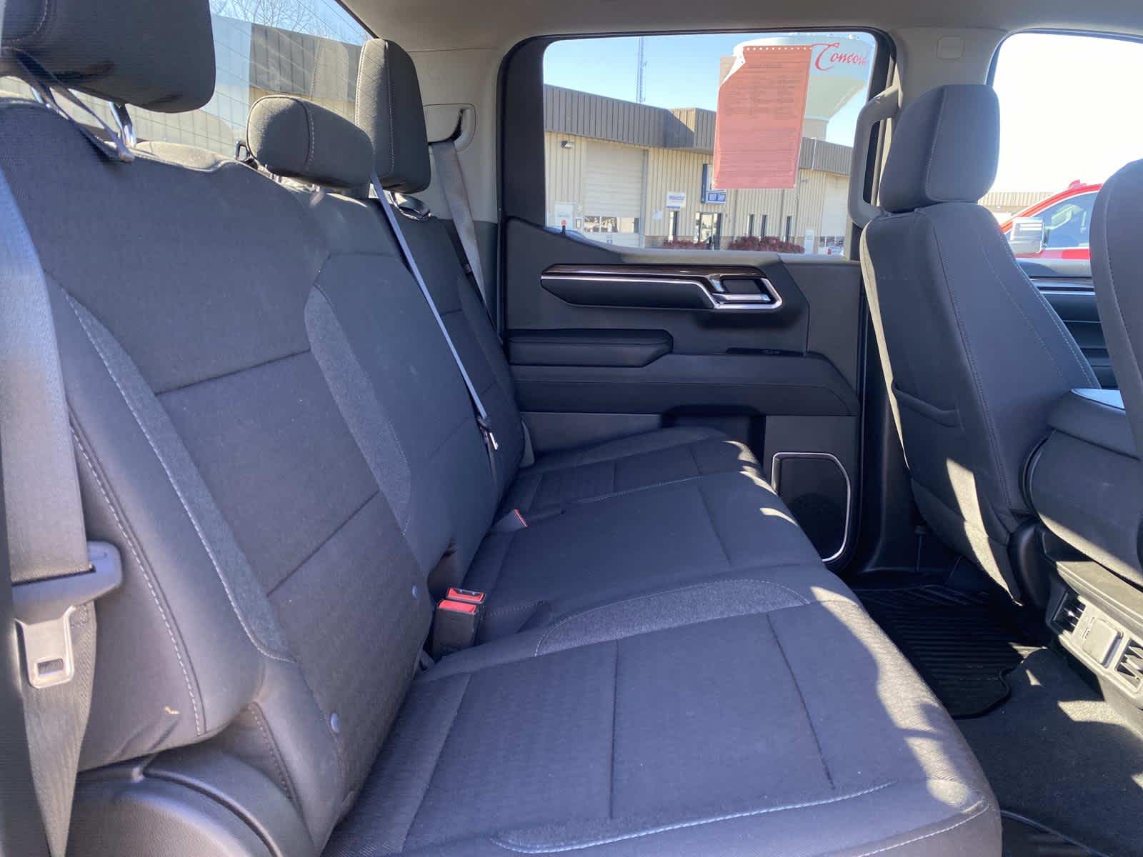 2022 Chevrolet Silverado 1500 LT (2FL)