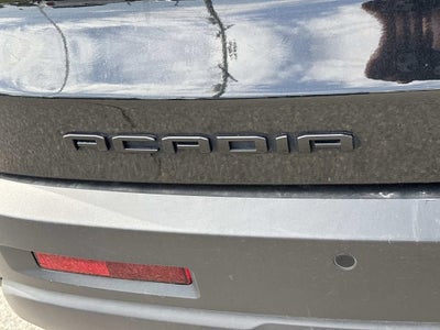 2023 GMC Acadia SLE