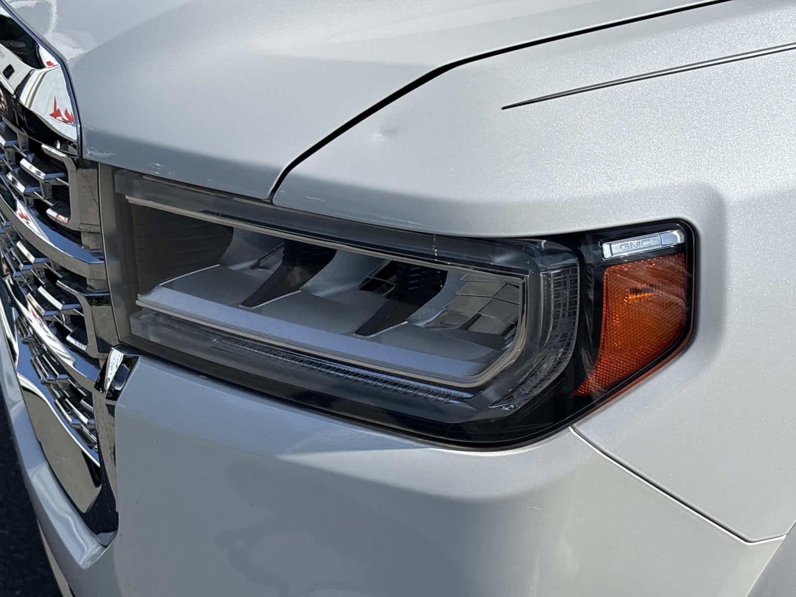 2020 GMC Acadia Denali