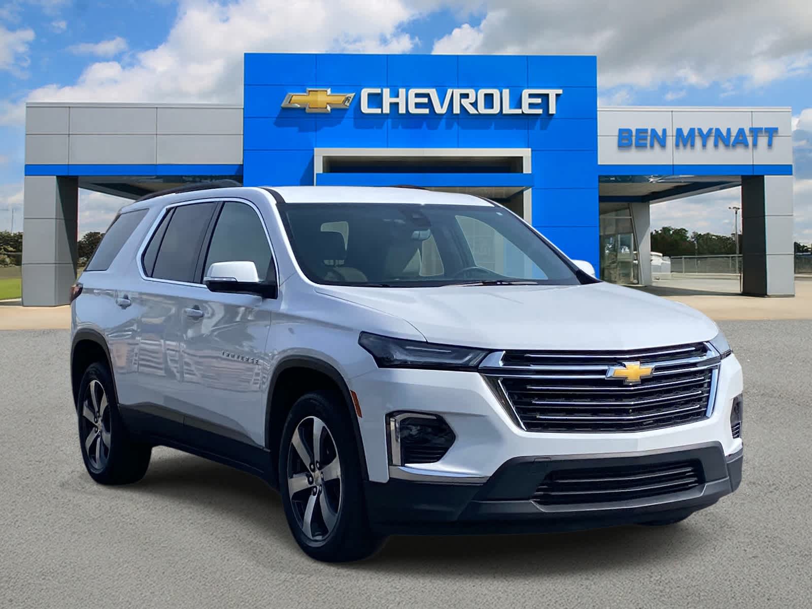 2023 Chevrolet Traverse LT Leather