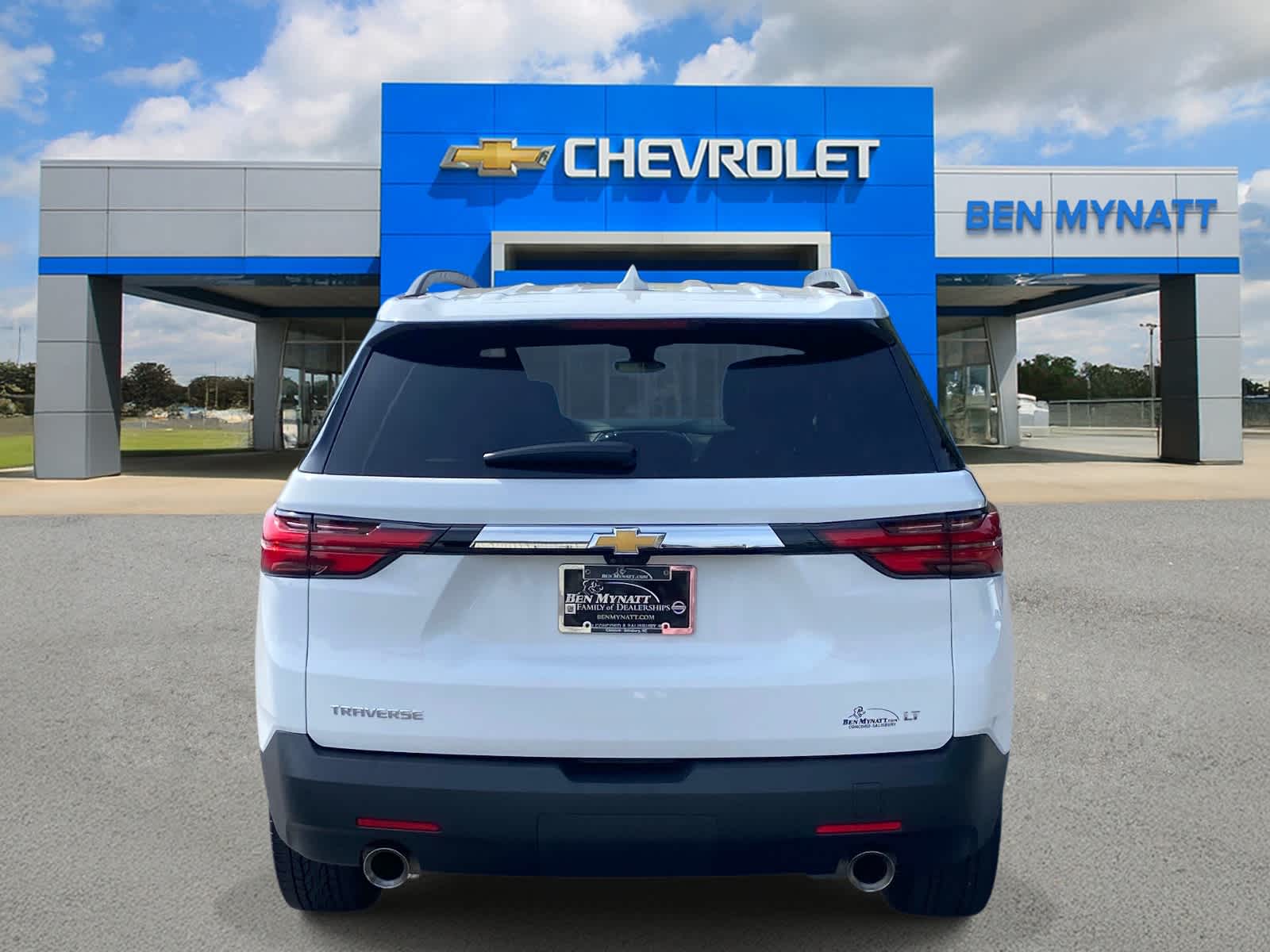 2023 Chevrolet Traverse LT Leather