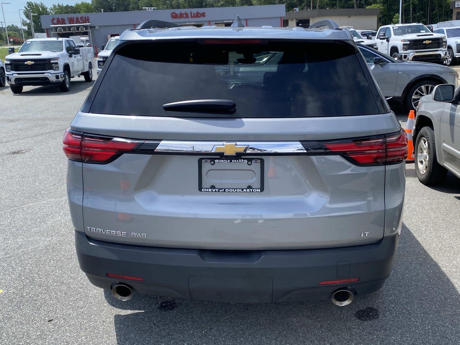 2023 Chevrolet Traverse LT Leather