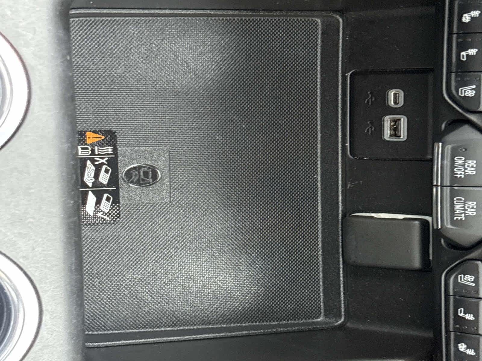 2022 Chevrolet Suburban High Country