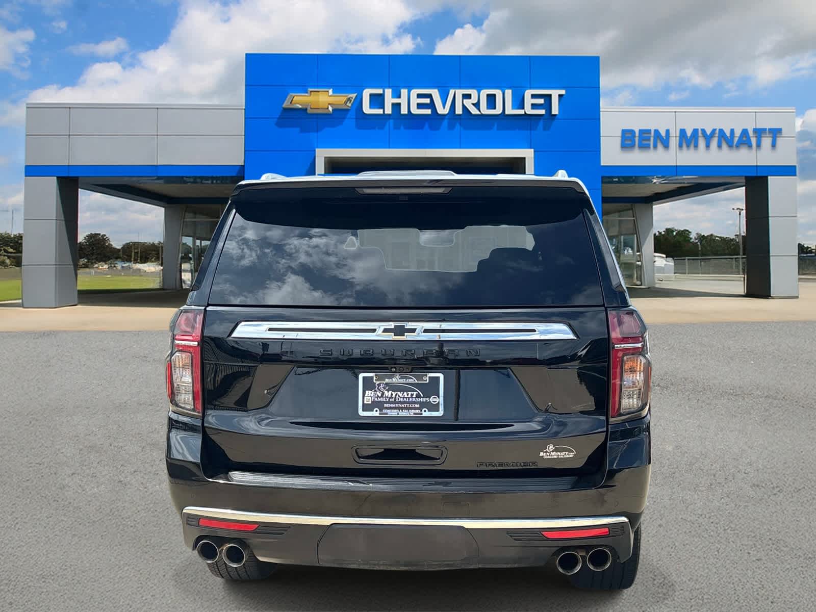 2023 Chevrolet Suburban Premier