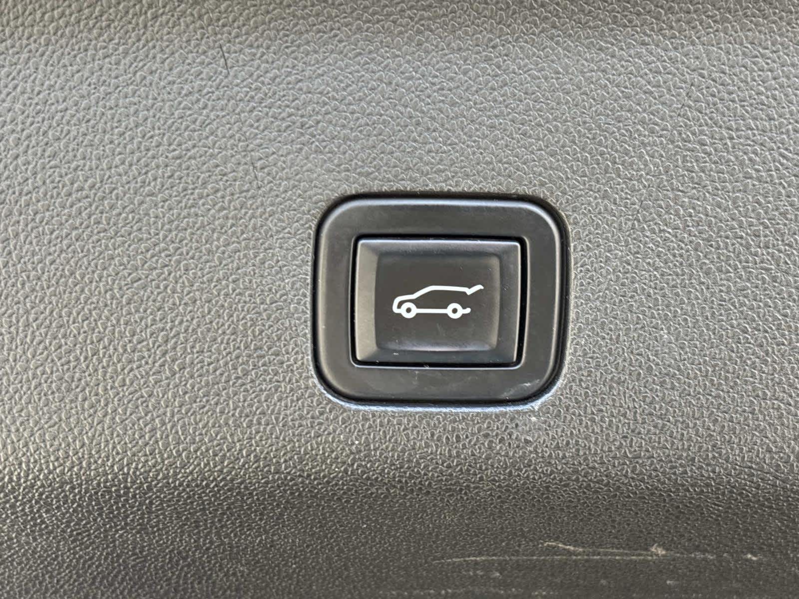 2022 Chevrolet Suburban High Country