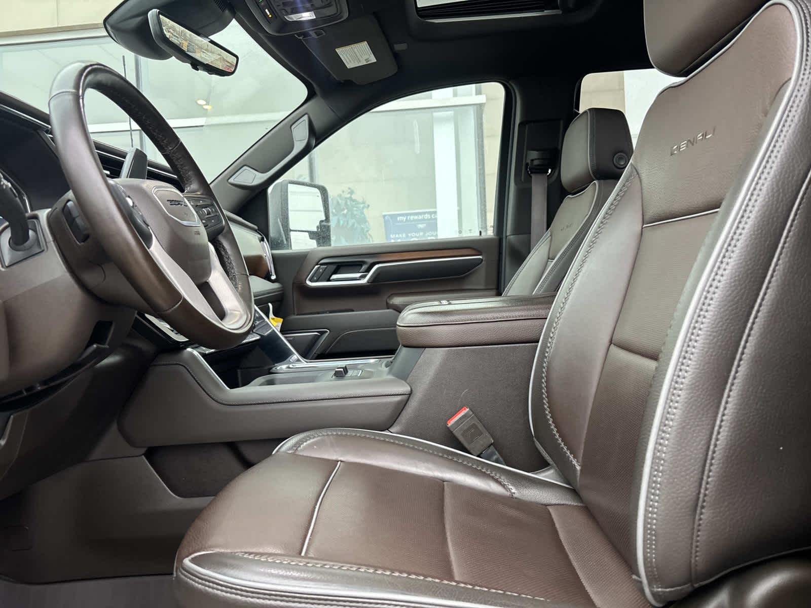 2025 GMC Sierra 2500 HD Denali