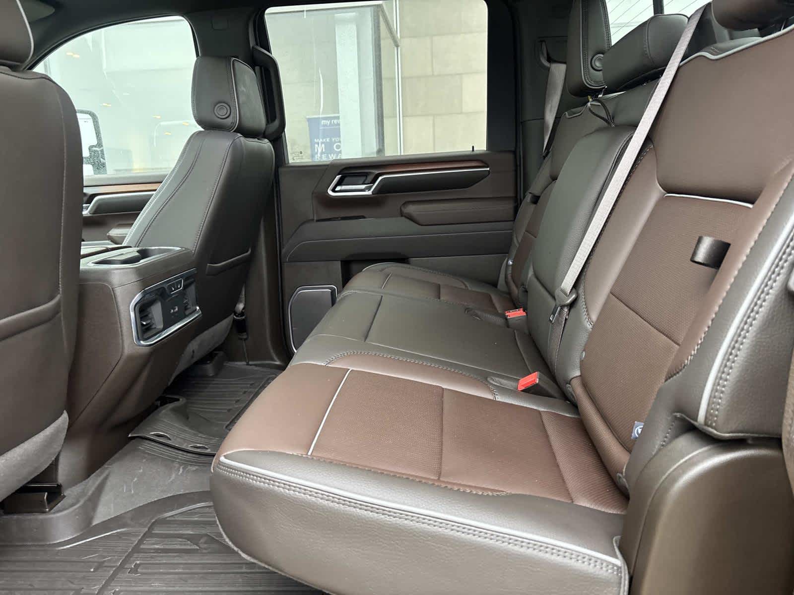 2025 GMC Sierra 2500 HD Denali