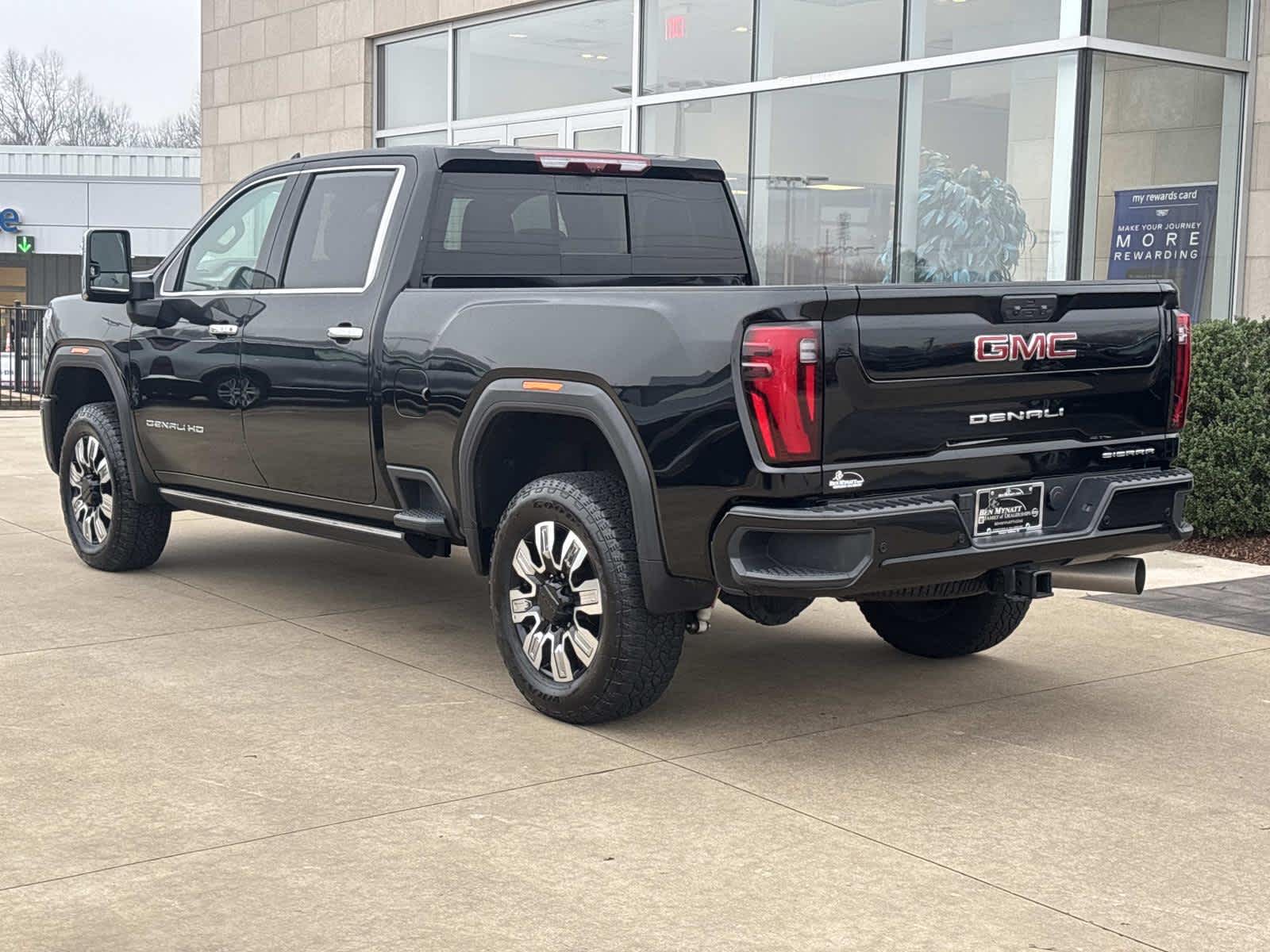 2025 GMC Sierra 2500 HD Denali