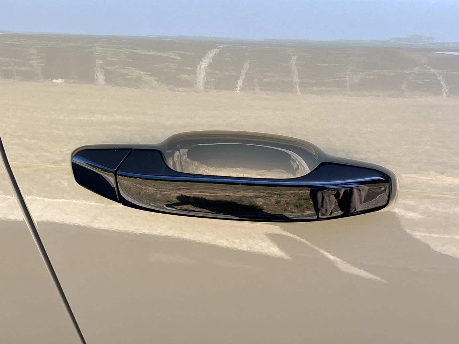 2022 GMC Canyon AT4 - Cloth