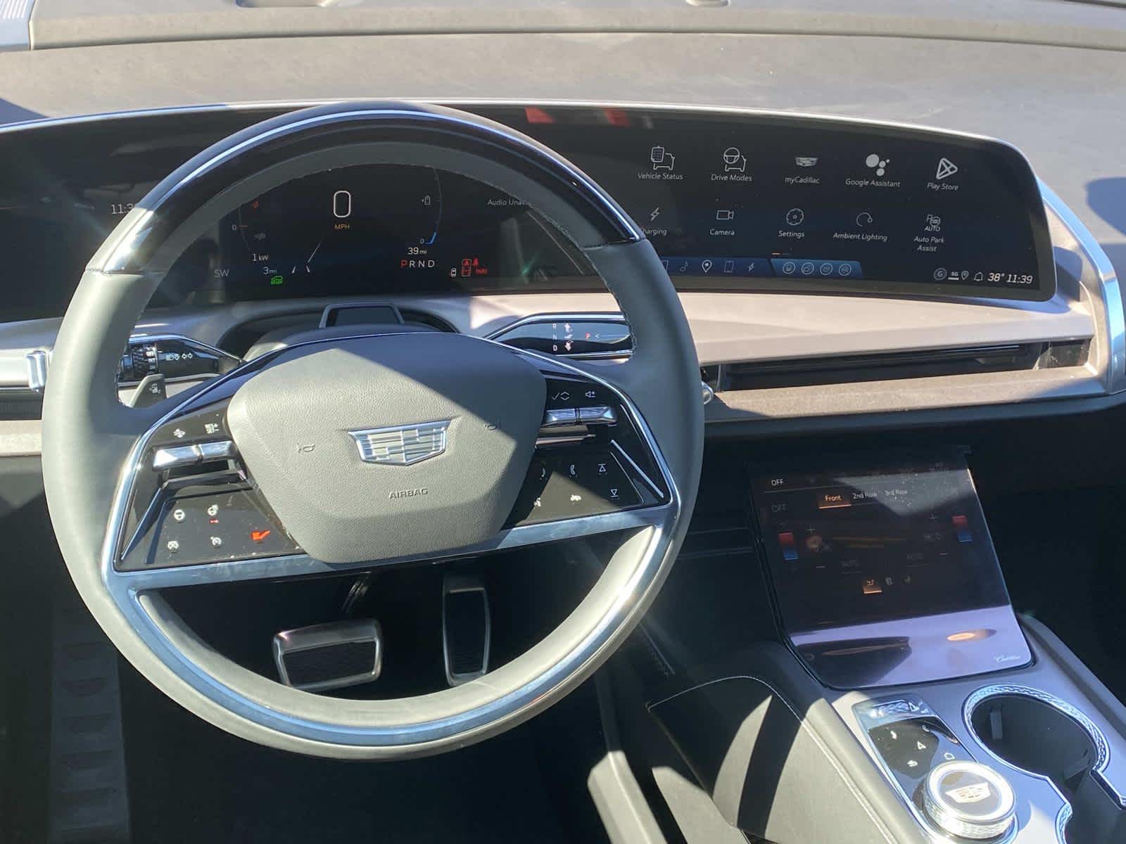 2026 Cadillac VISTIQ Luxury