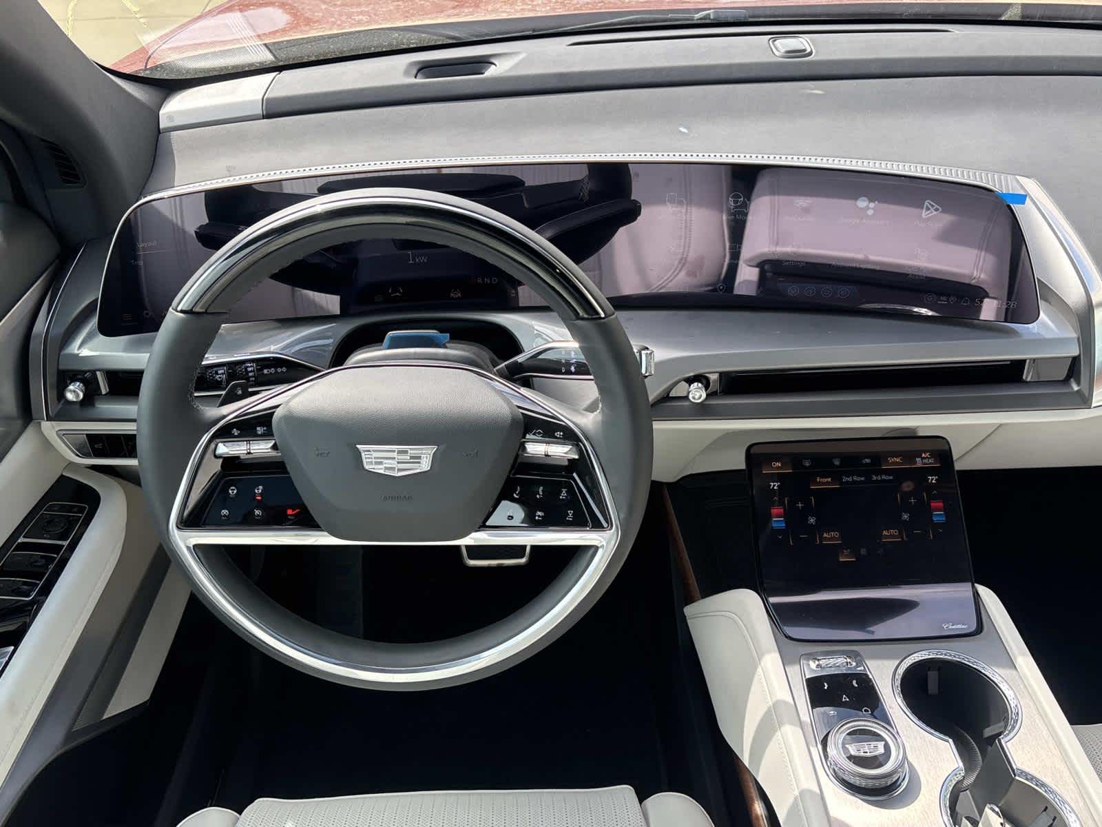 2026 Cadillac VISTIQ Luxury