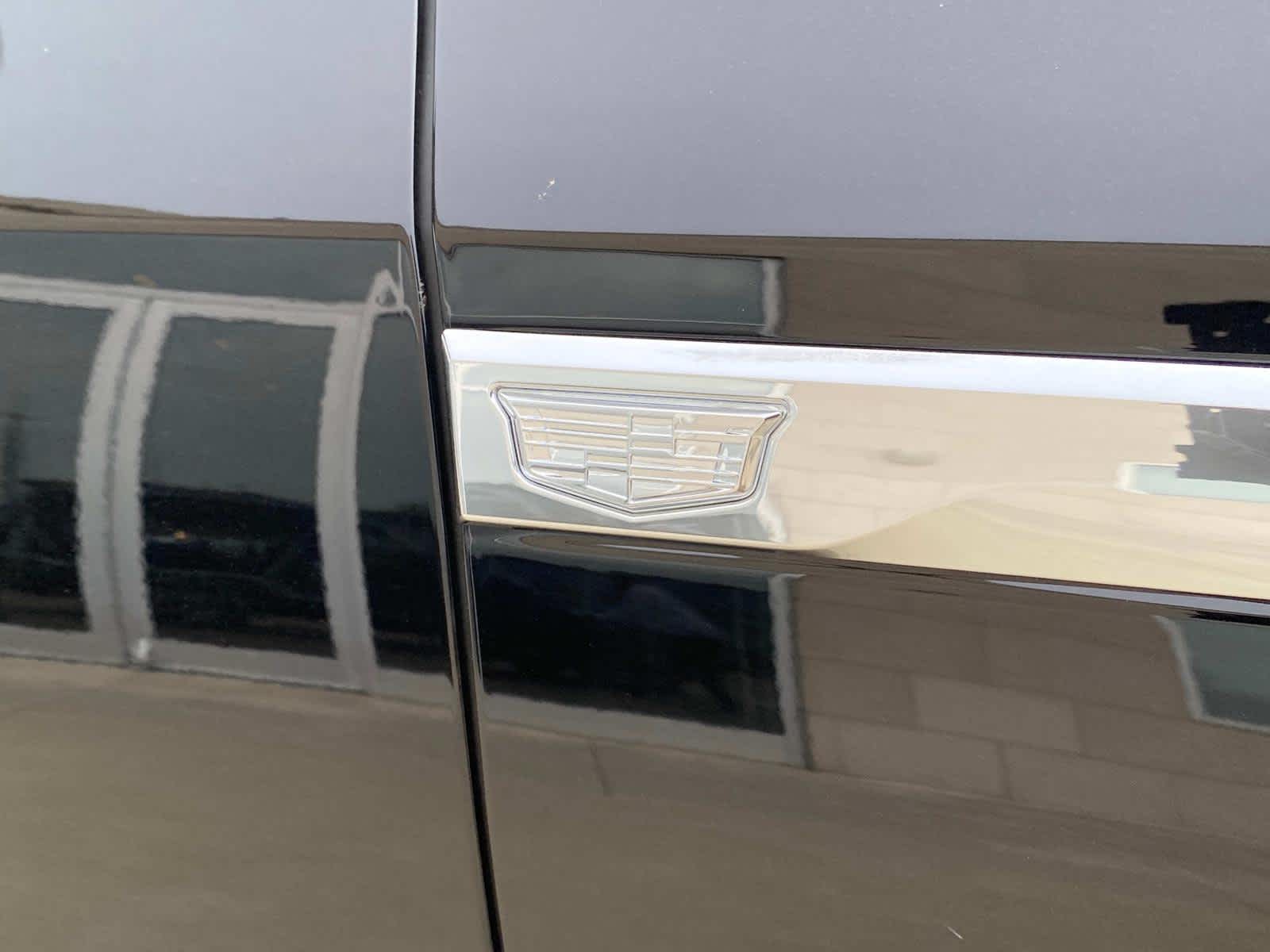 2026 Cadillac VISTIQ Luxury