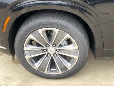 2026 Cadillac VISTIQ Luxury