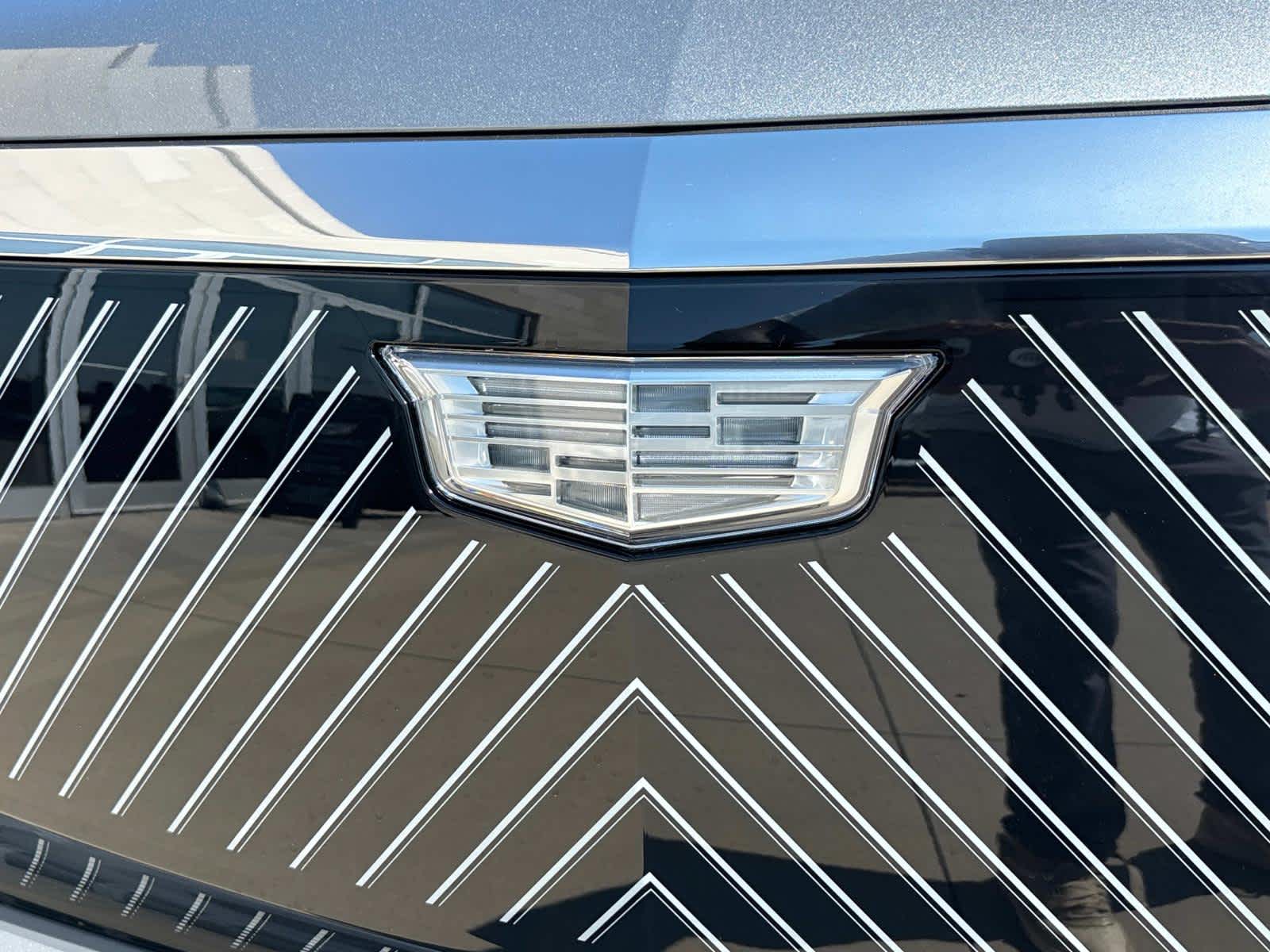 2026 Cadillac VISTIQ Luxury