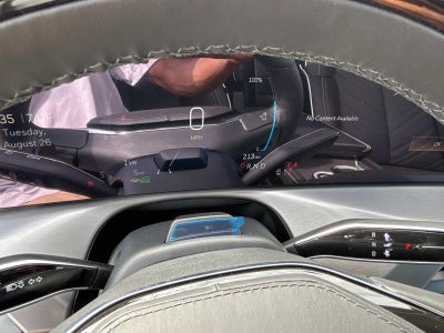 2026 Cadillac VISTIQ Platinum