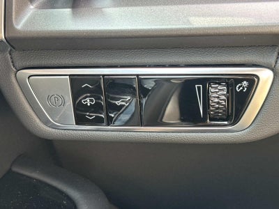 2026 Cadillac VISTIQ Platinum