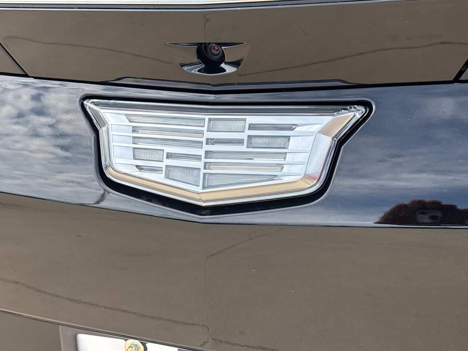 2026 Cadillac VISTIQ Platinum