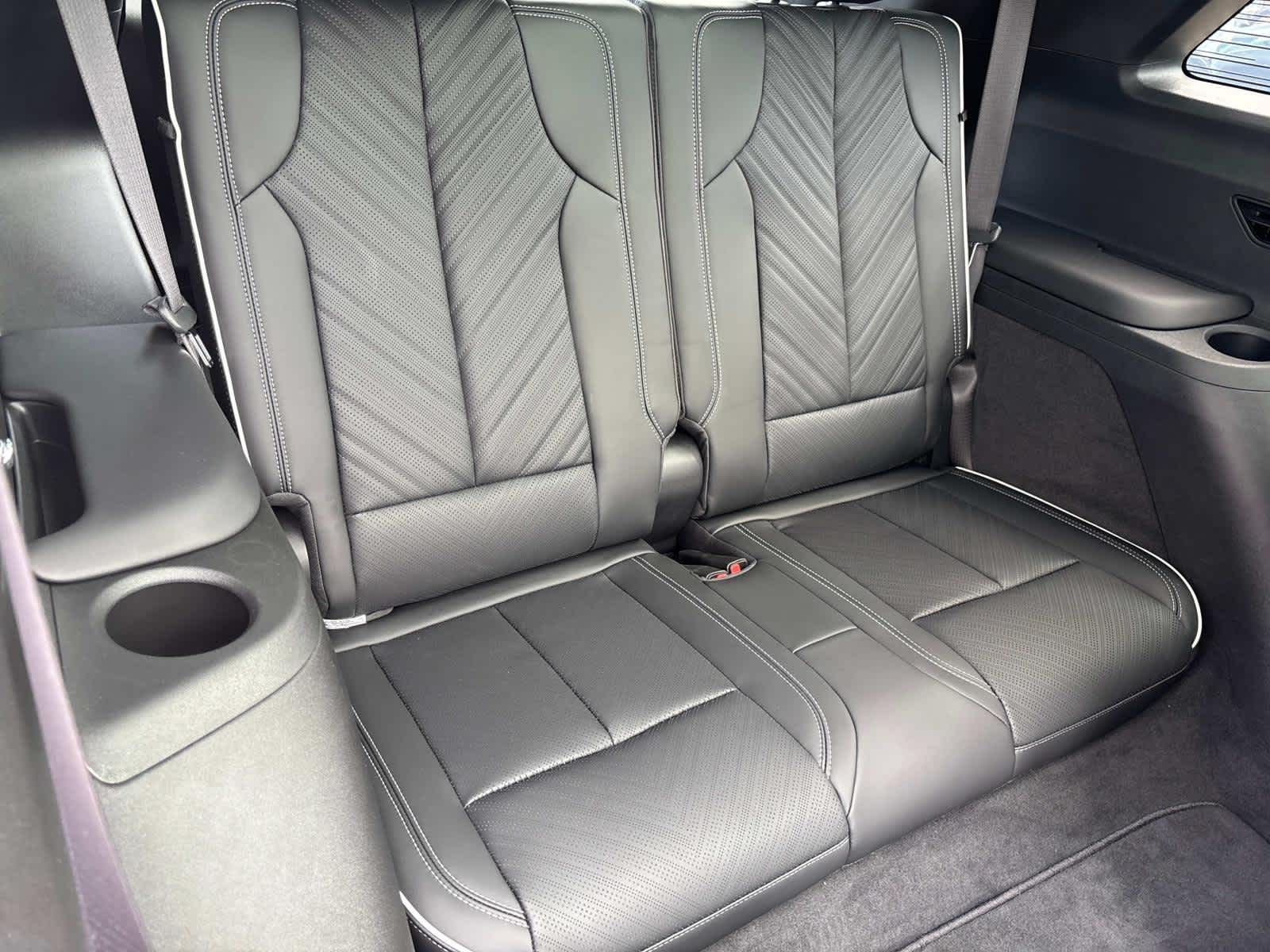 2026 Cadillac VISTIQ Platinum