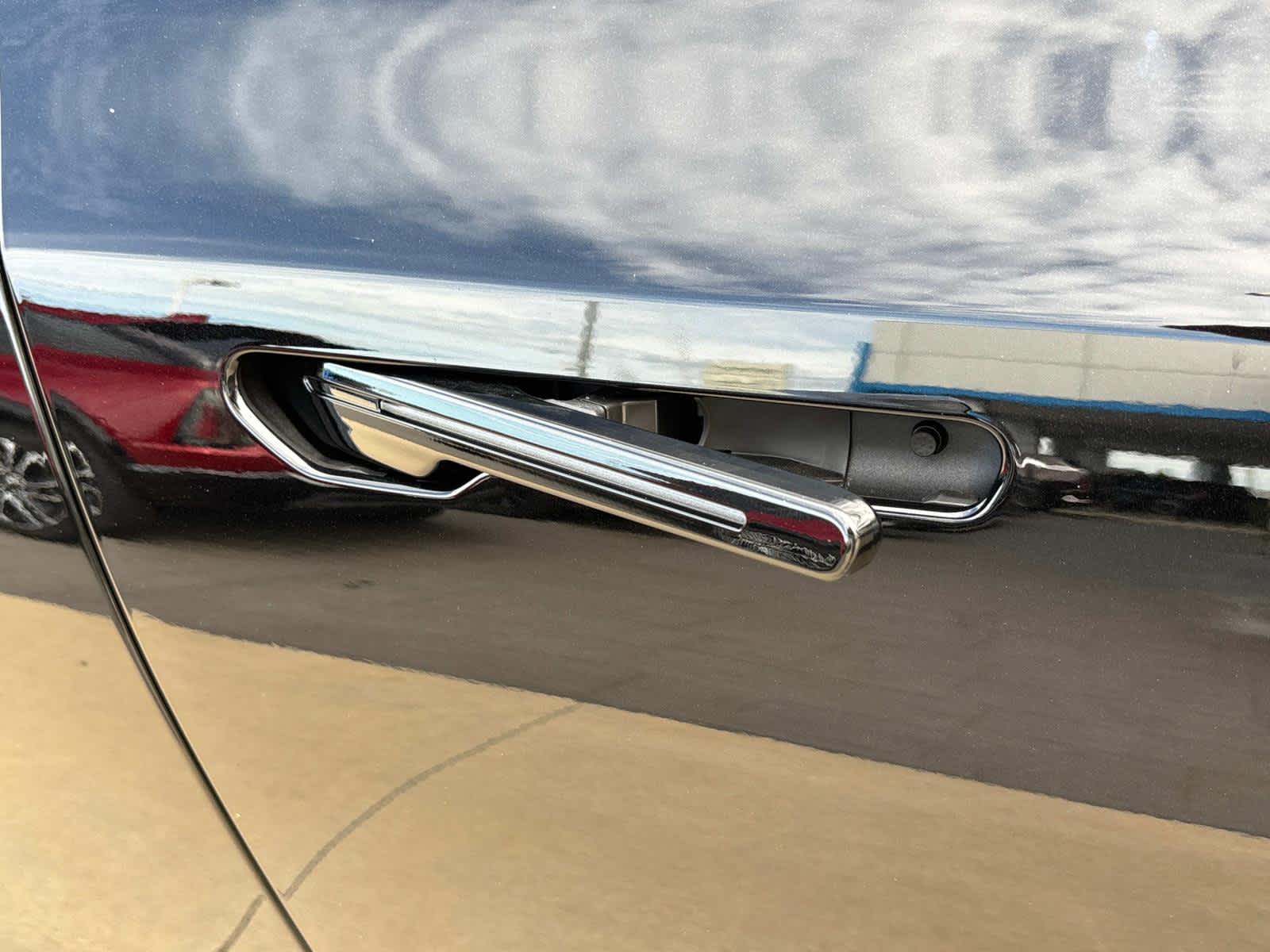 2026 Cadillac VISTIQ Platinum