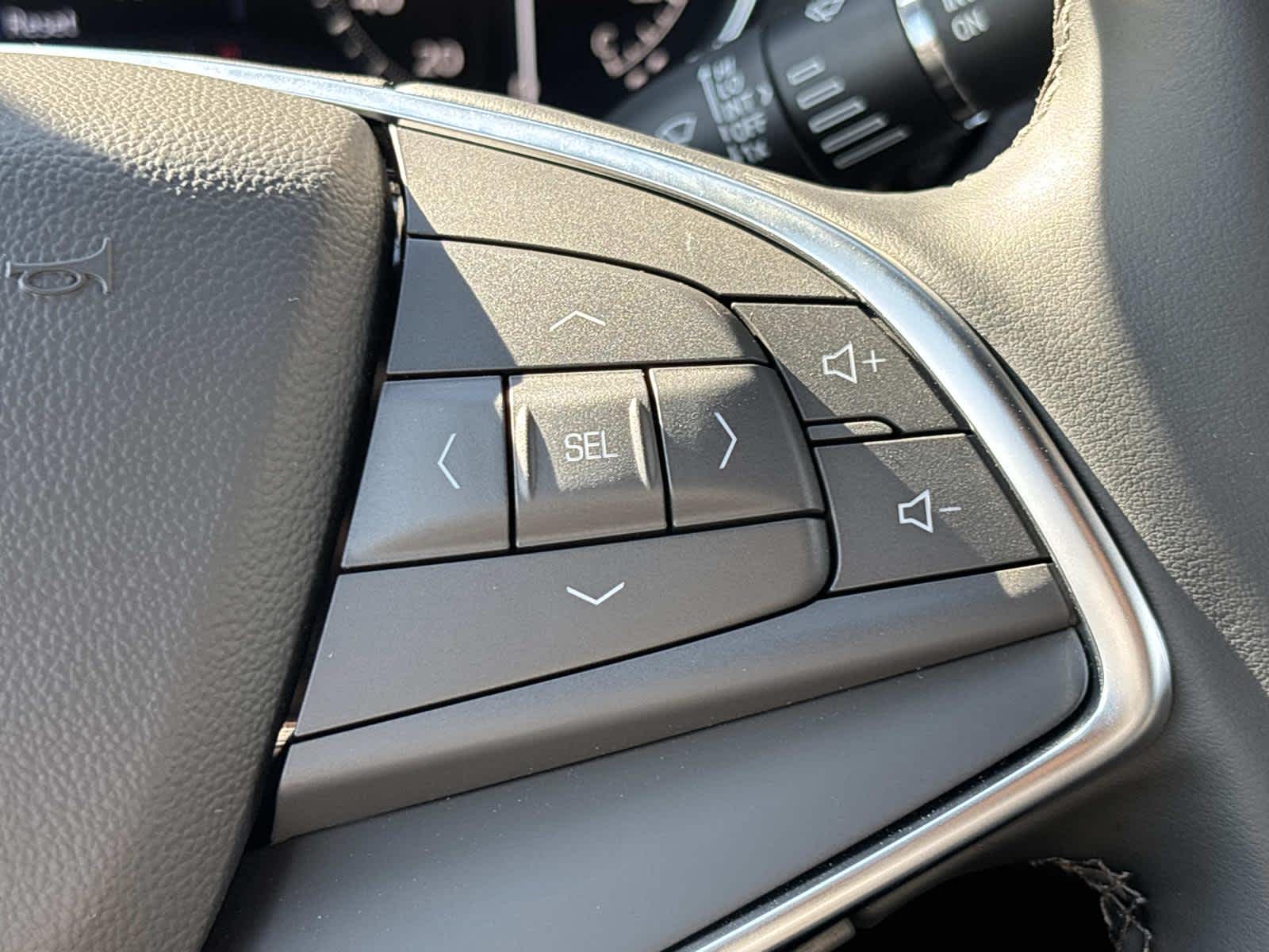 2025 Cadillac XT5 Luxury