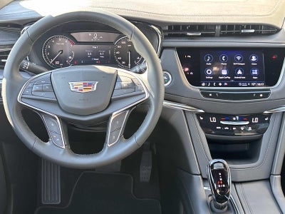 2025 Cadillac XT5 Luxury